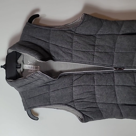 Marc New York Andrew Marc Quilted Vest White Women's SZ Medium - Picture 7 of 17